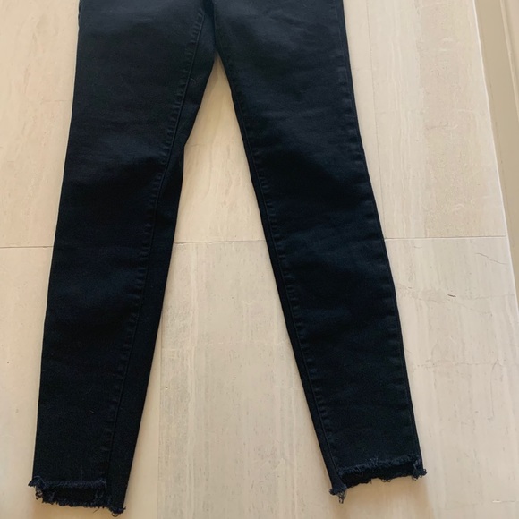 J Brand Skinny Leg Jean in Shadow size 27 - Picture 4 of 7